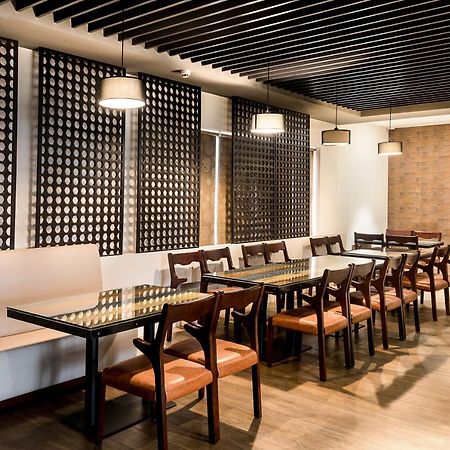 The Mayberry -A Bergamont Group Of Hotels Tiruppur Ngoại thất bức ảnh