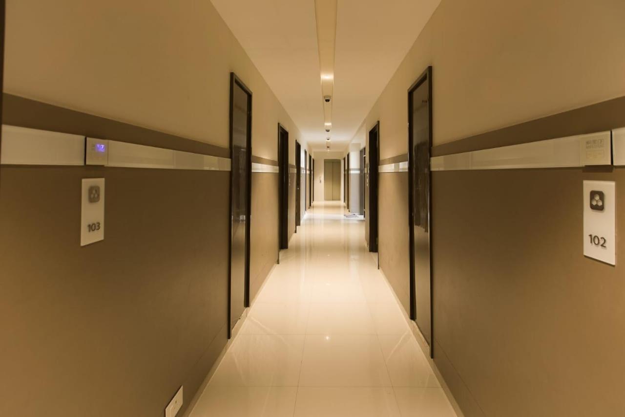 The Mayberry -A Bergamont Group Of Hotels Tiruppur Ngoại thất bức ảnh